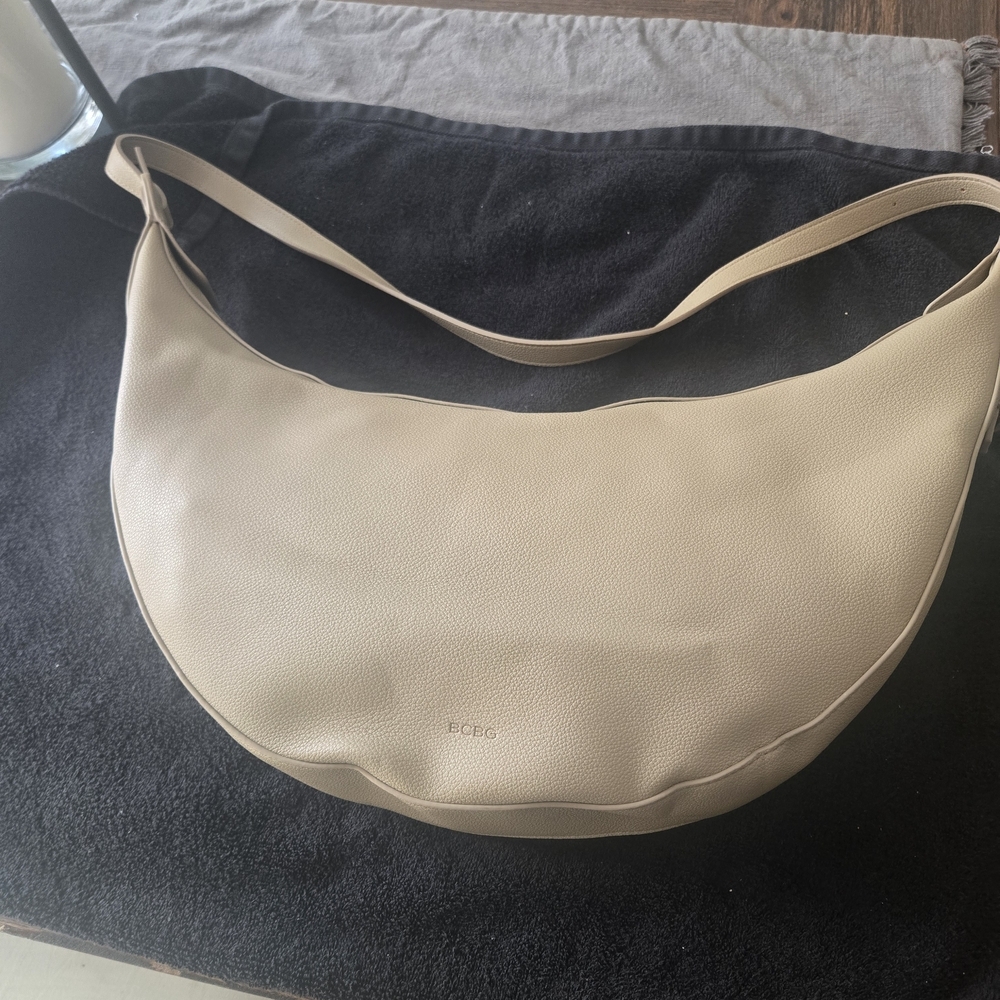 BCBG Faux Leather Beige Shoulder Bag EUC